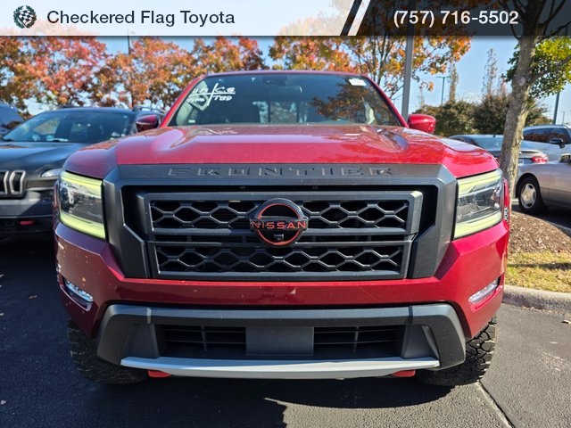 2022 Nissan Frontier PRO-4X photo 2