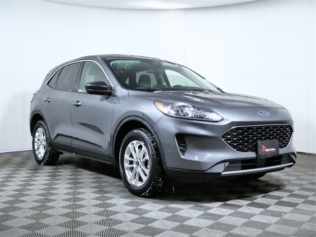 2022 Ford Escape SE's photo