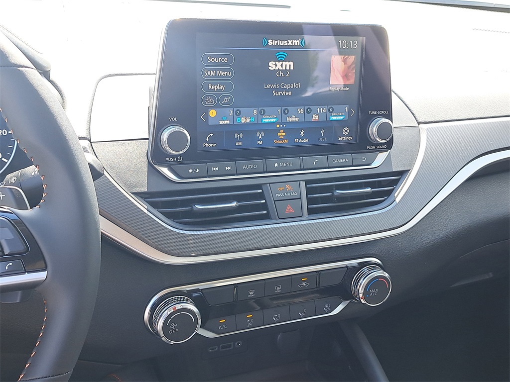 2025 Nissan Altima 2.5 SR photo 28