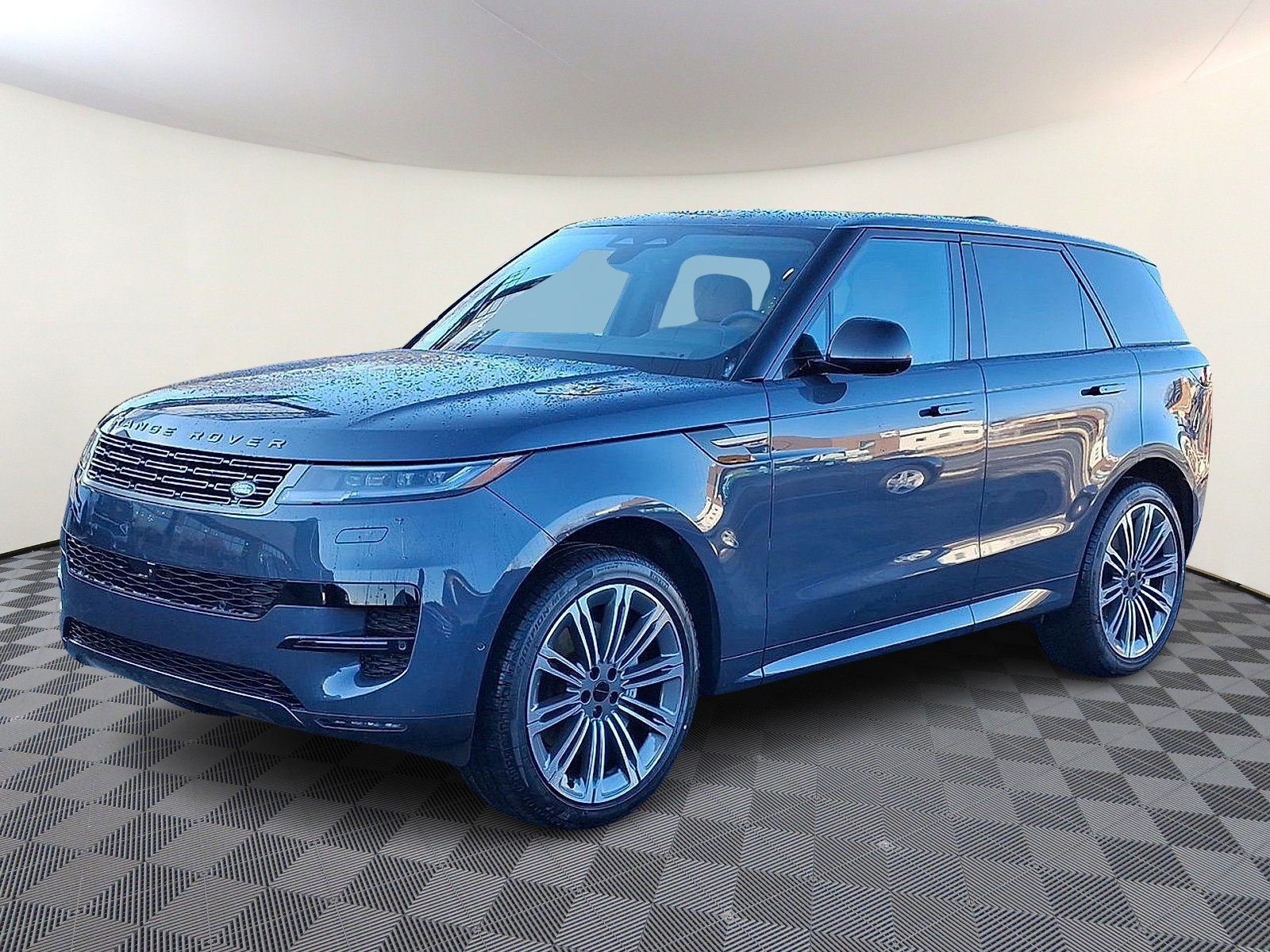 2026 Land Rover Range Rover Sport SE's photo