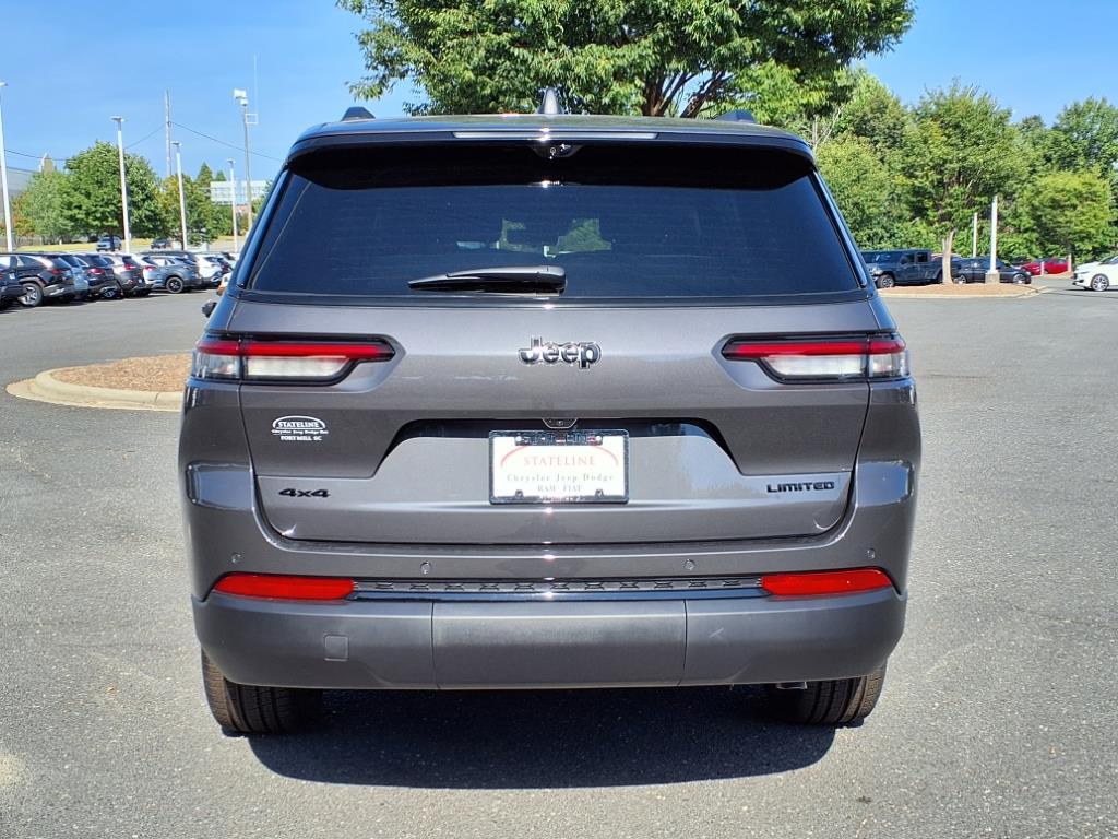 2025 Jeep Grand Cherokee Limited photo 18