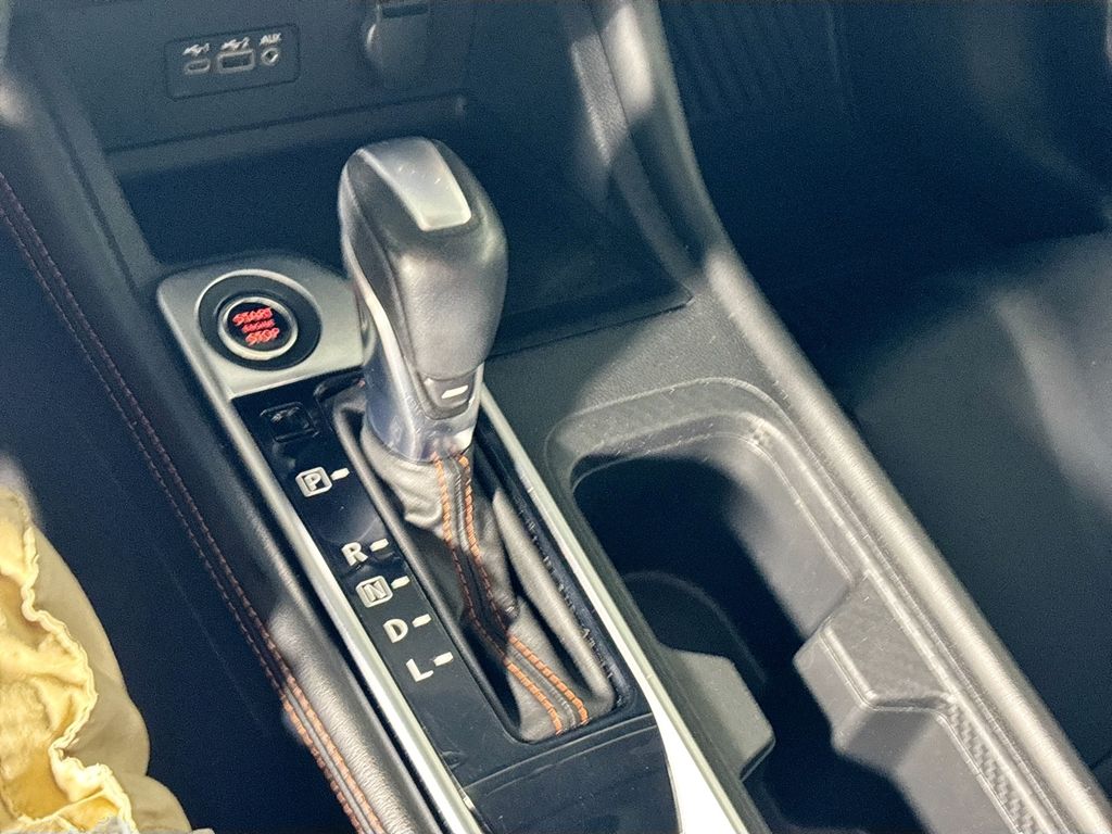 2021 Nissan Sentra SR photo 17