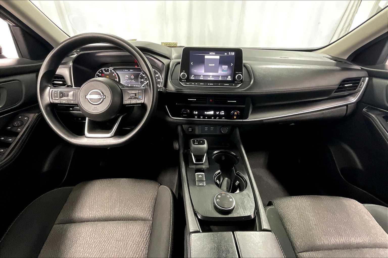 2024 Nissan Rogue SV photo 21