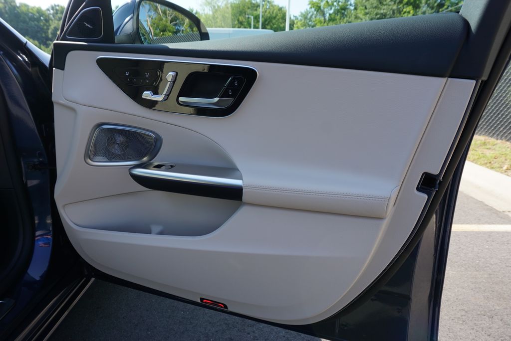 2025 Mercedes Benz C 300 photo 55