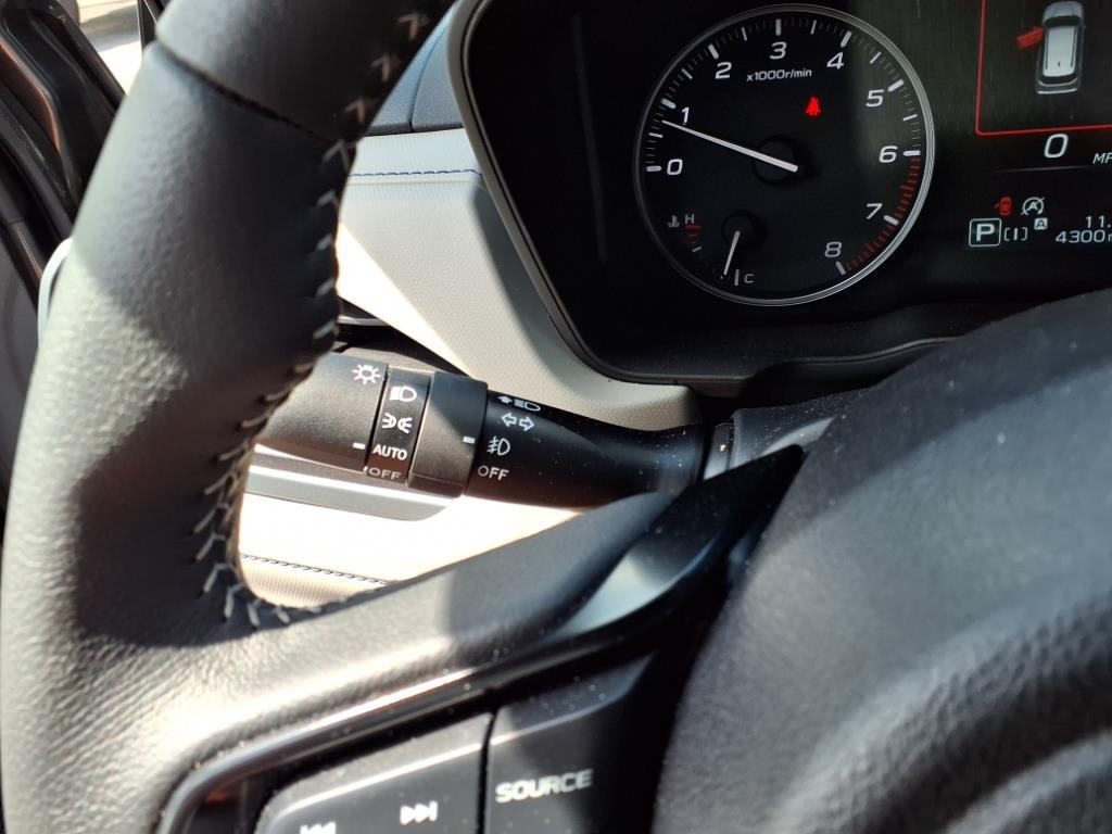 2025 Subaru Forester Premium Base photo 24