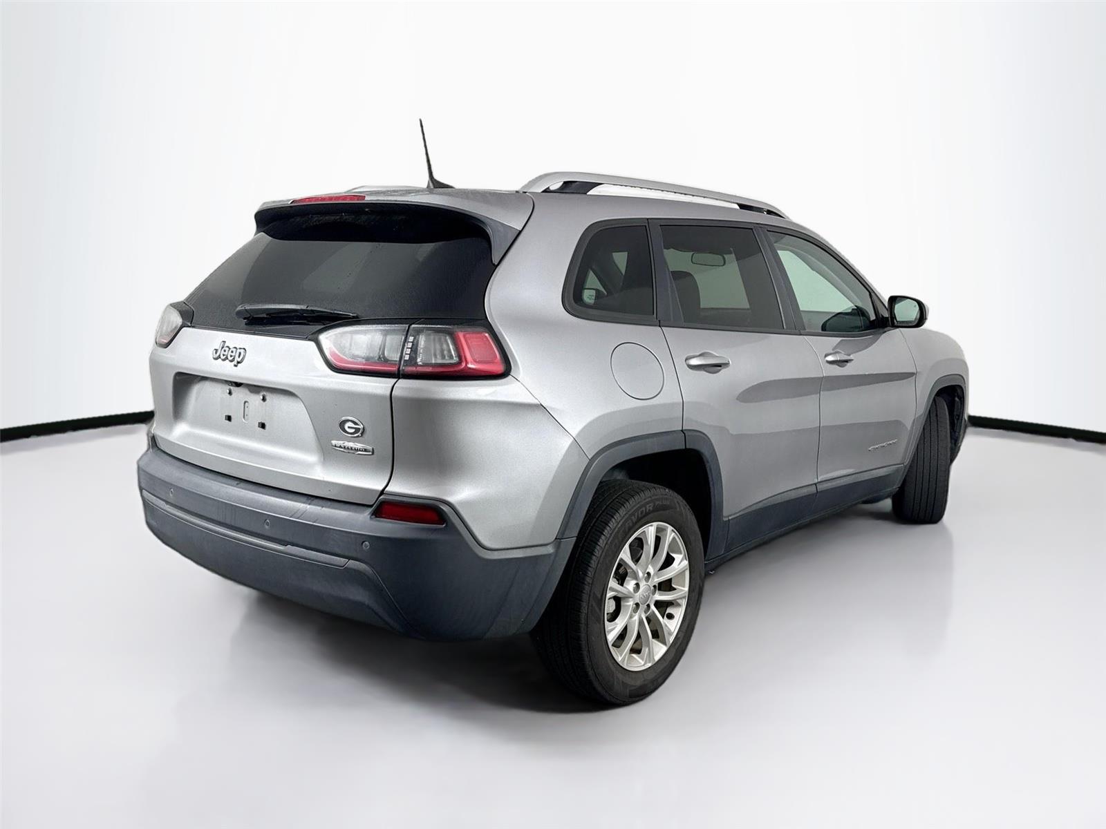2020 Jeep Cherokee Latitude photo 3
