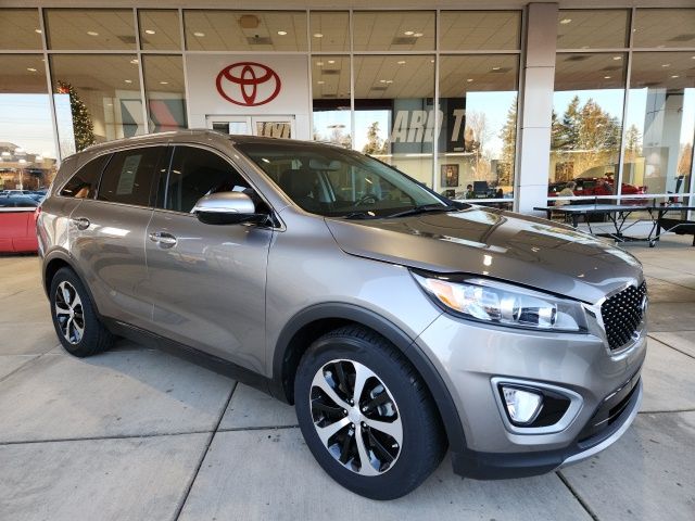 2016 Kia Sorento EX's photo