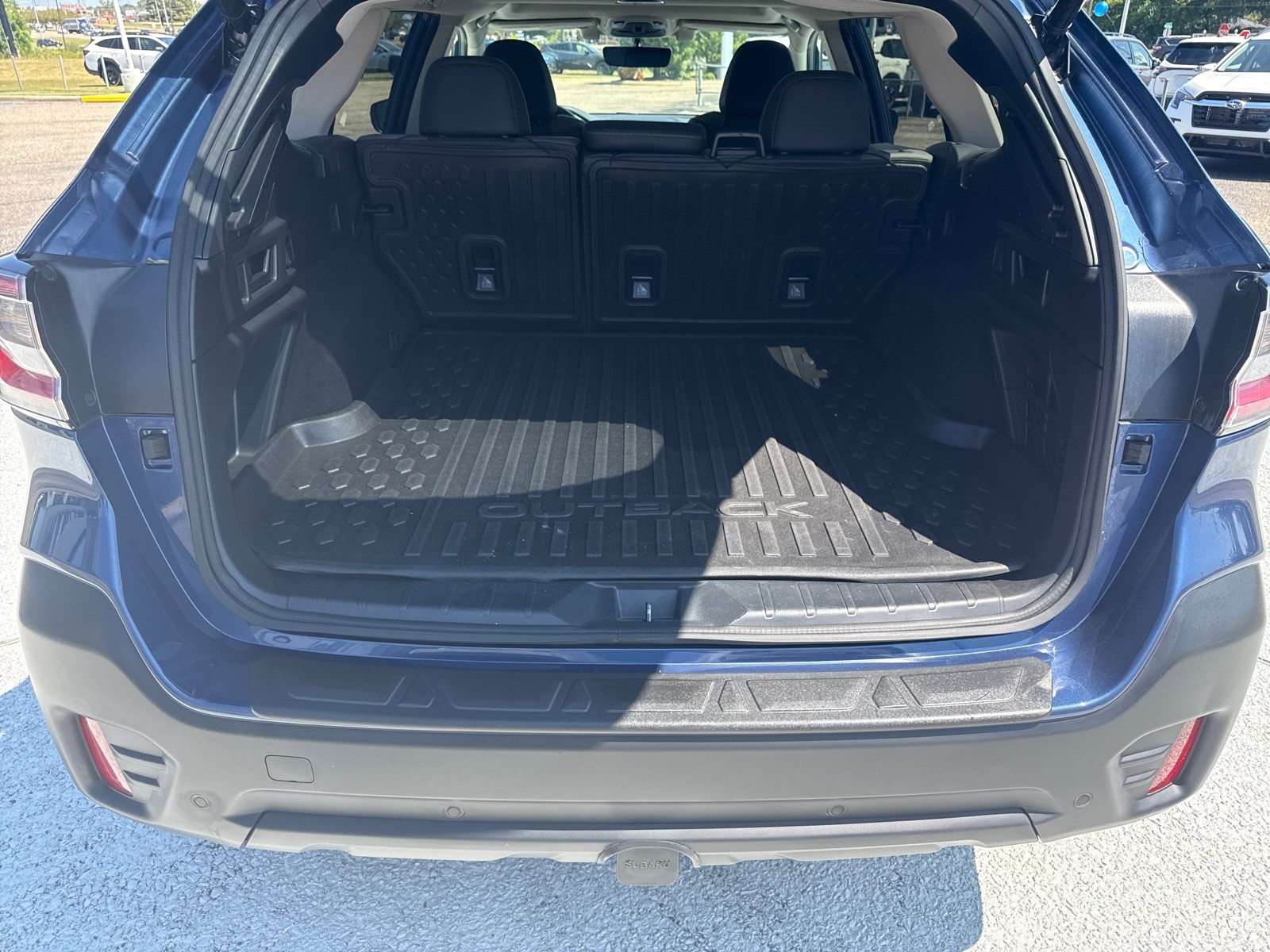 2021 Subaru Outback Onyx Edition XT photo 4
