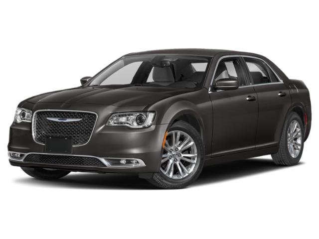 2022 Chrysler 300 Touring's photo