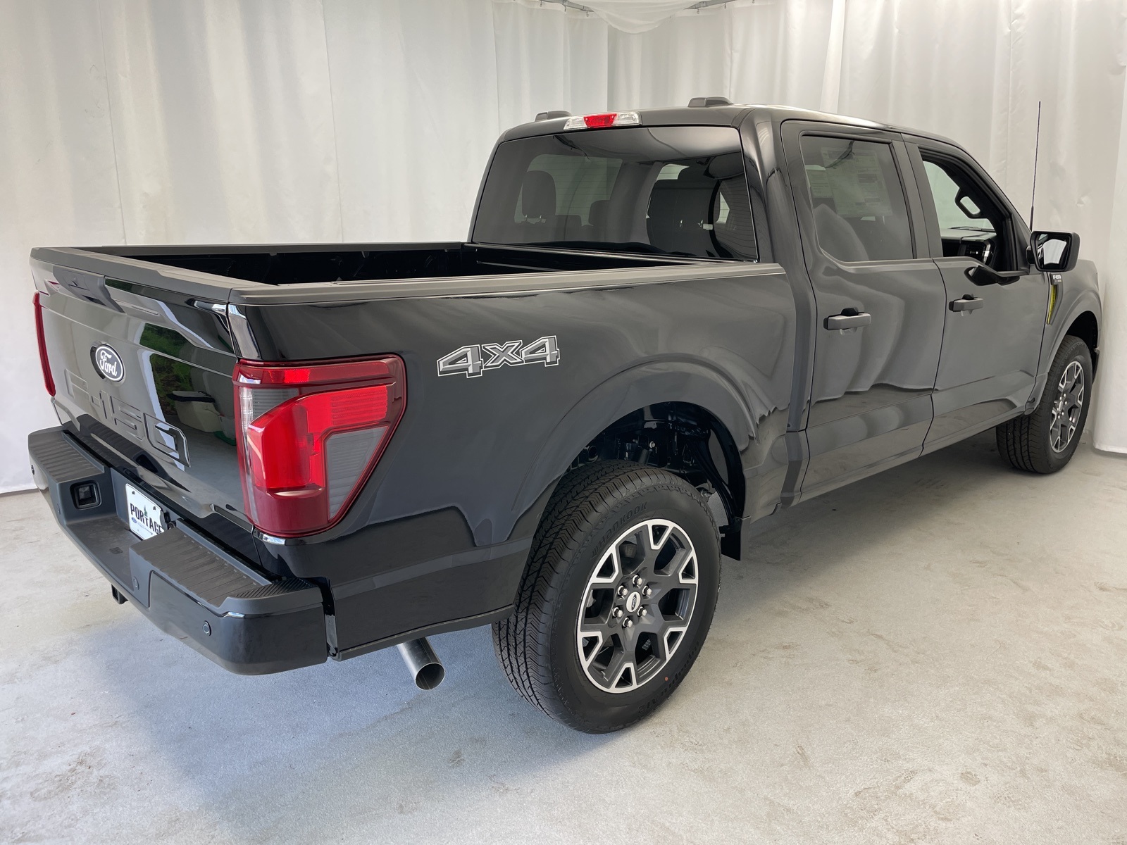 2025 Ford F-150 STX photo 2