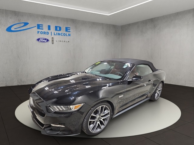 2017 Ford Mustang GT Premium Convertible photo 3