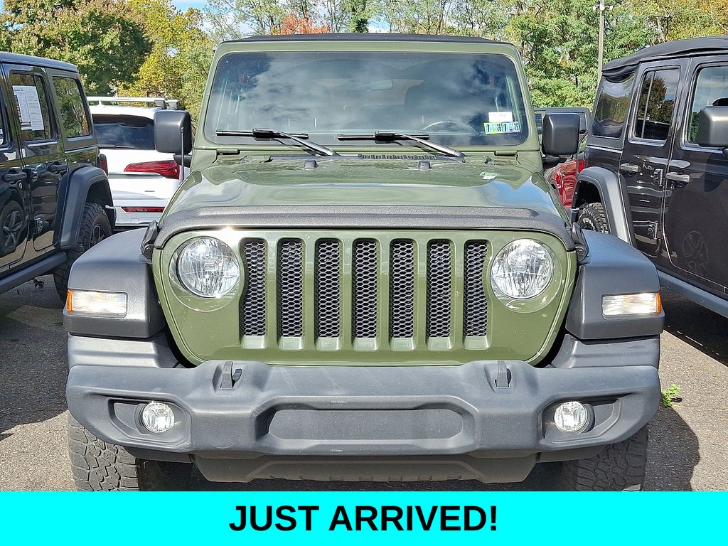 2022 Jeep Wrangler Unlimited Sport S photo 2