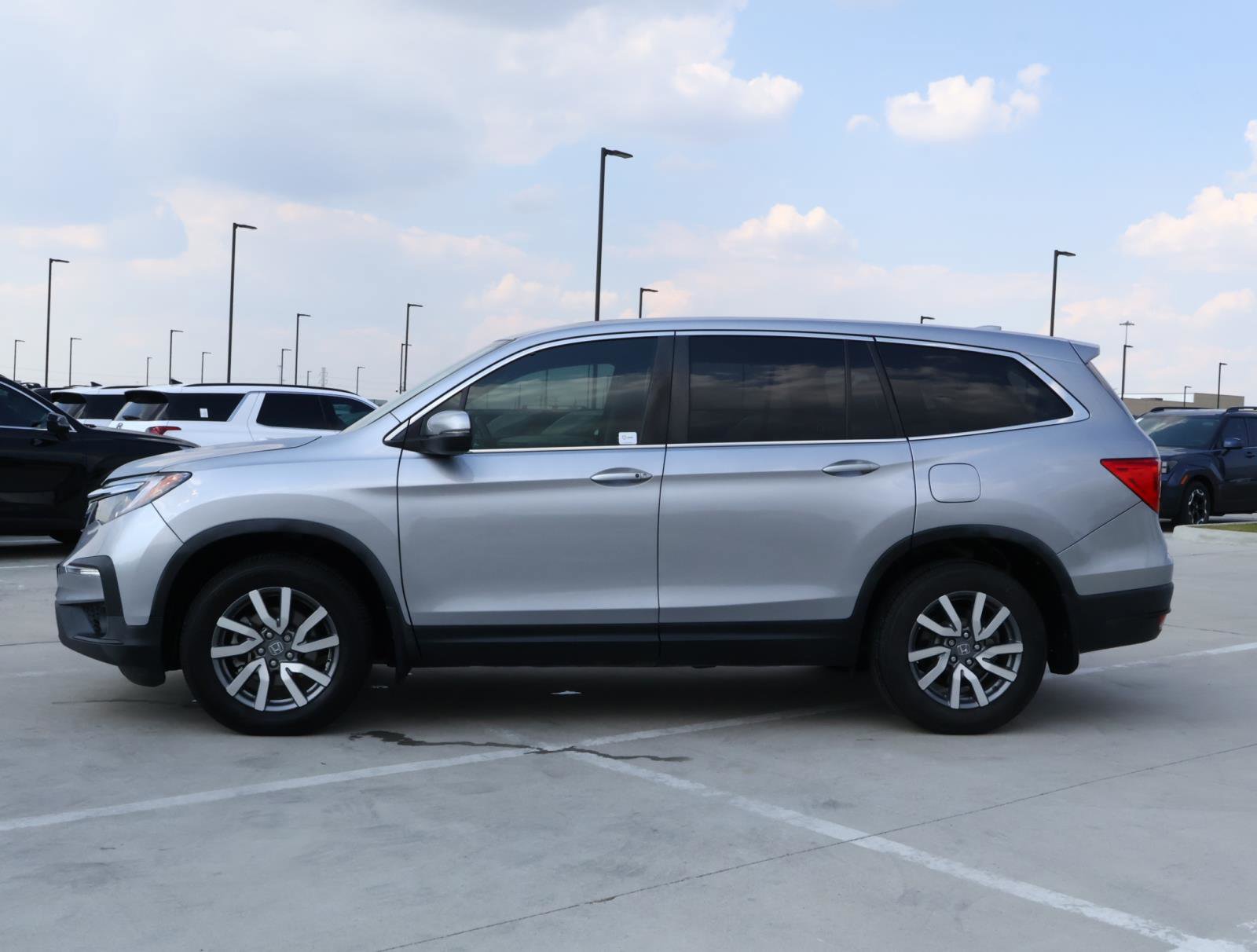 2019 Honda Pilot EX-L photo 2