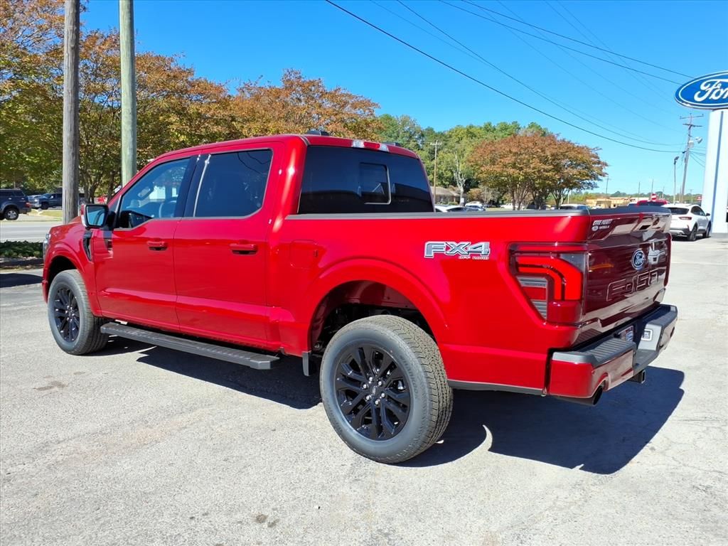 2025 Ford F-150 Lariat photo 3