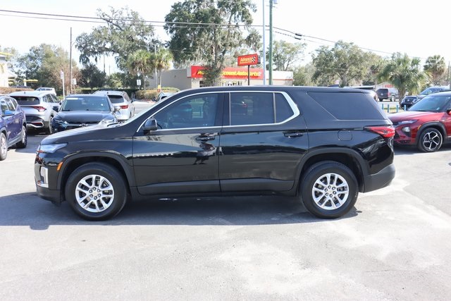 2023 Chevrolet Traverse LS photo 4