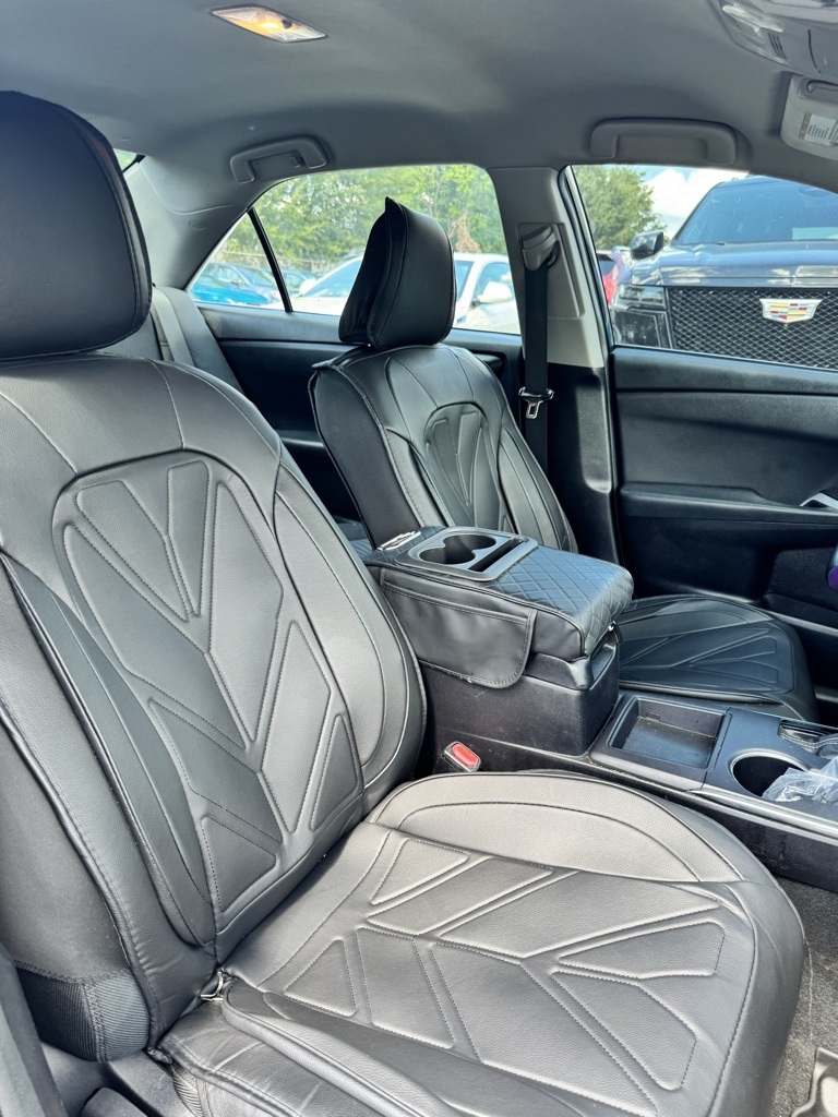 2017 Toyota Camry LE photo 10