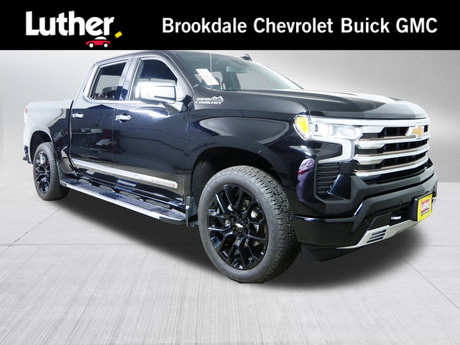 2022 Chevrolet Silverado 1500 High Country's photo