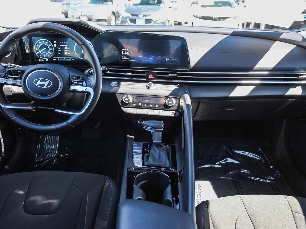 2024 Hyundai Elantra SEL photo 11