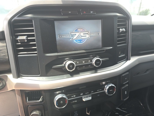 2023 Ford F-150 XLT photo 10