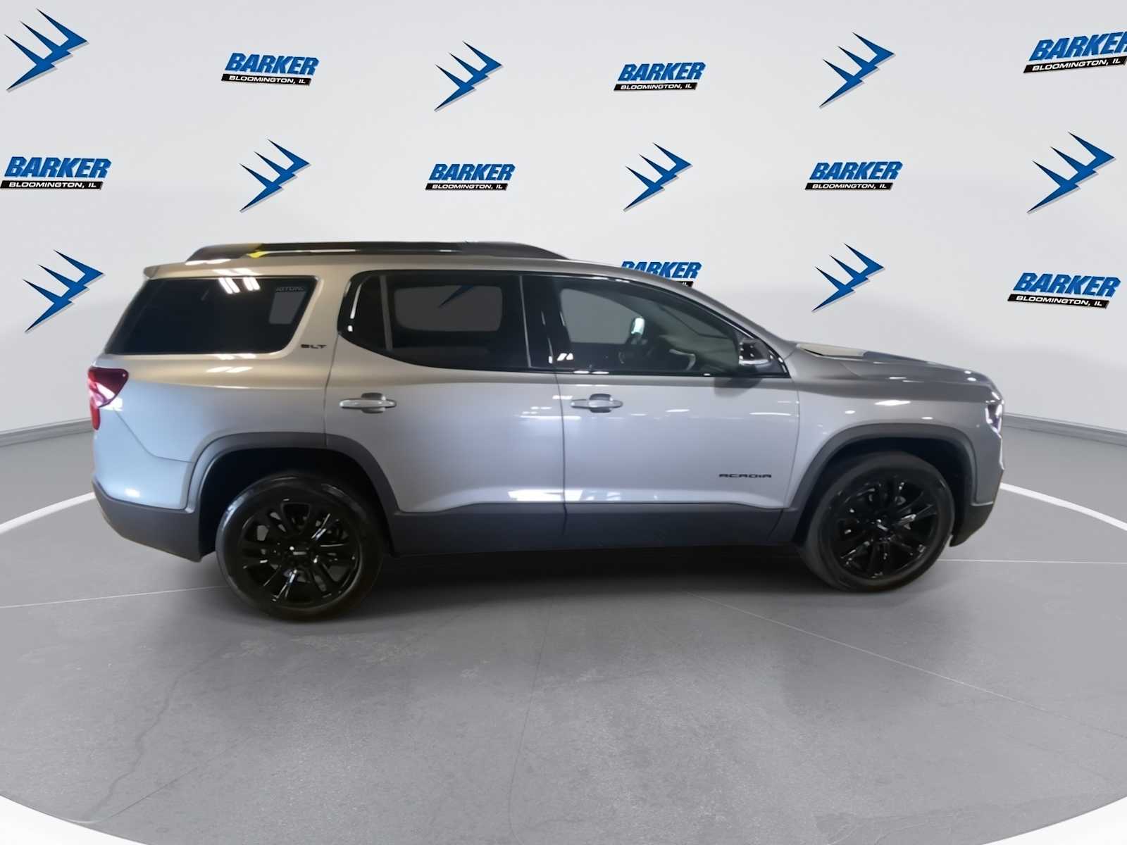 2023 Gmc Acadia SLT photo 3