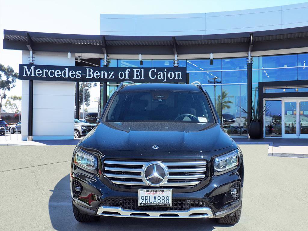 2024 Mercedes Benz GLB 250 photo 2