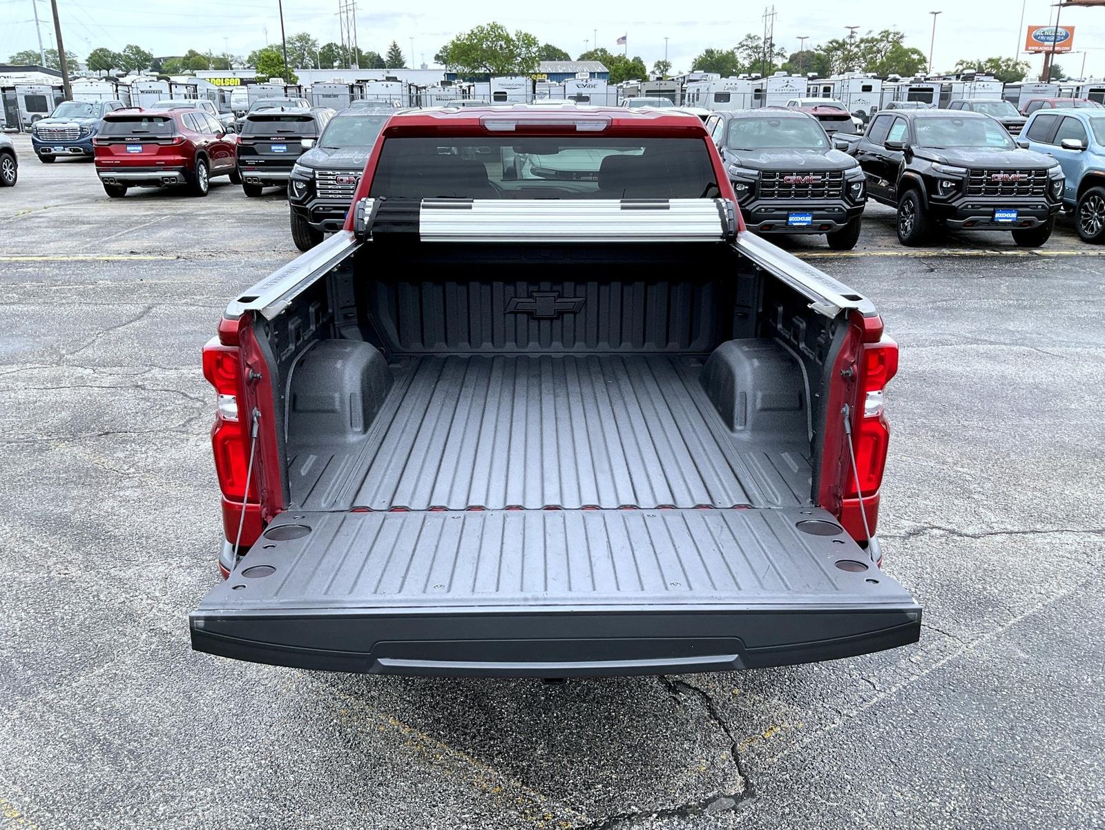2023 Chevrolet Silverado 1500 RST photo 21