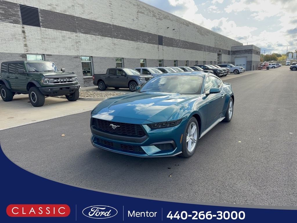 2026 Ford Mustang EcoBoost Premium's photo