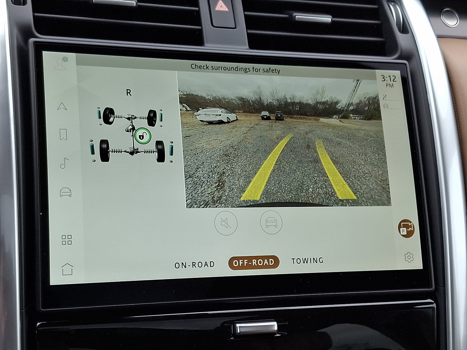 2025 Land Rover Discovery Metropolitan Edition photo 15
