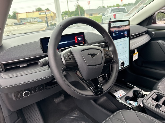 2025 Ford Mustang Mach-E Select photo 28
