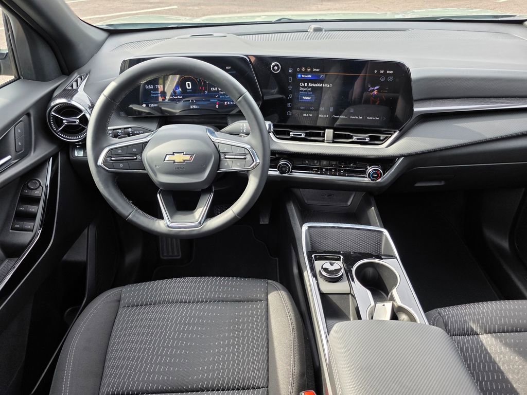 2026 Chevrolet Equinox LT photo 25