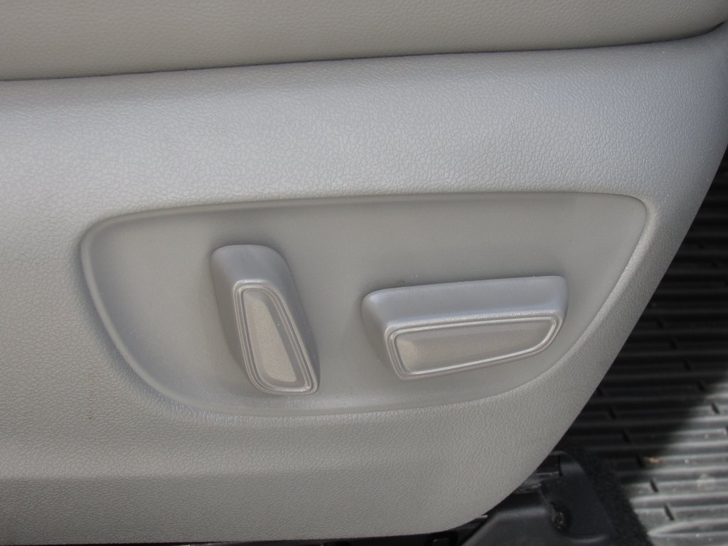 2022 Toyota Highlander Platinum photo 21