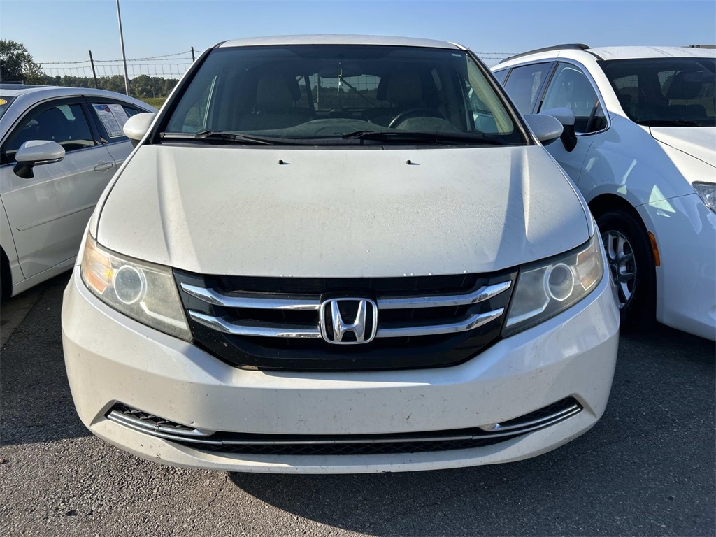 2016 Honda Odyssey SE photo 5