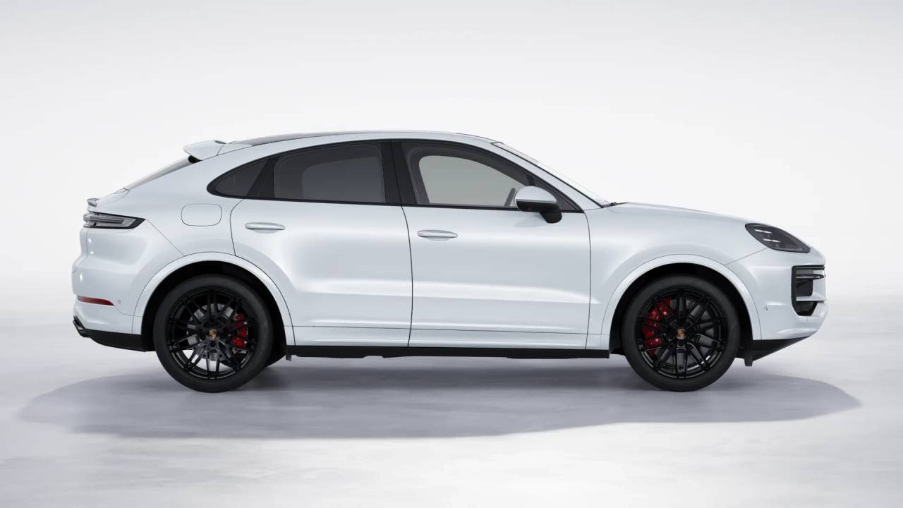 2026 Porsche Cayenne S Coupe photo 7