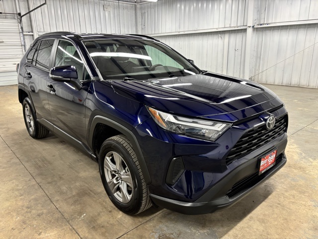 2024 Toyota RAV4 XLE's photo