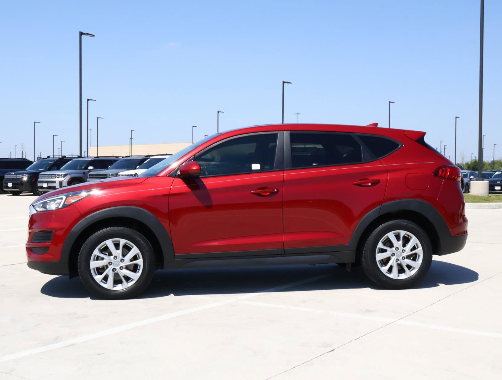 2021 Hyundai Tucson SE photo 2