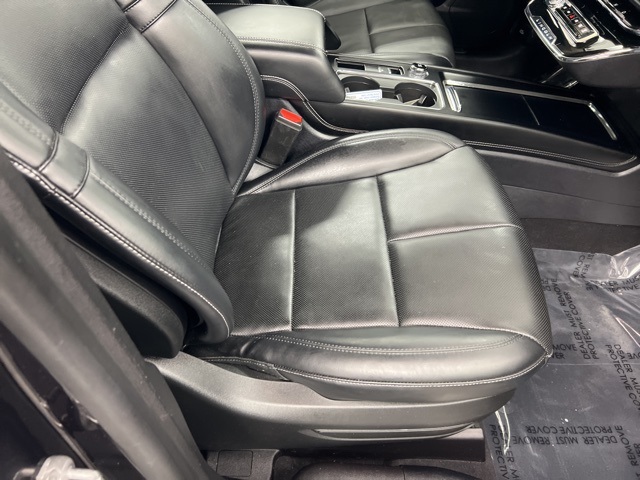2023 Lincoln Corsair Standard photo 23