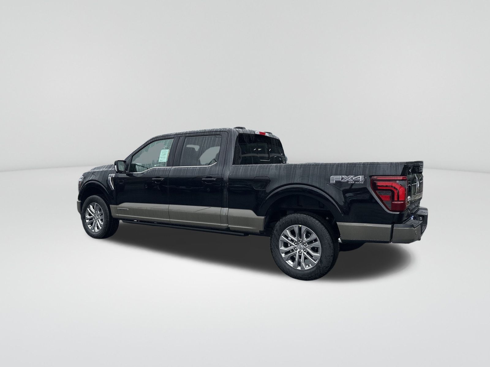 2025 Ford F-150 King Ranch photo 3