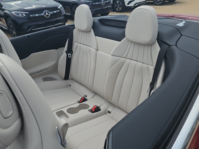 2026 Mercedes Benz CLE 300 4MATIC photo 13