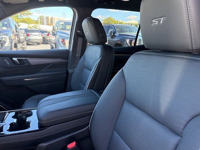 2026 Buick Enclave Sport Touring photo 12