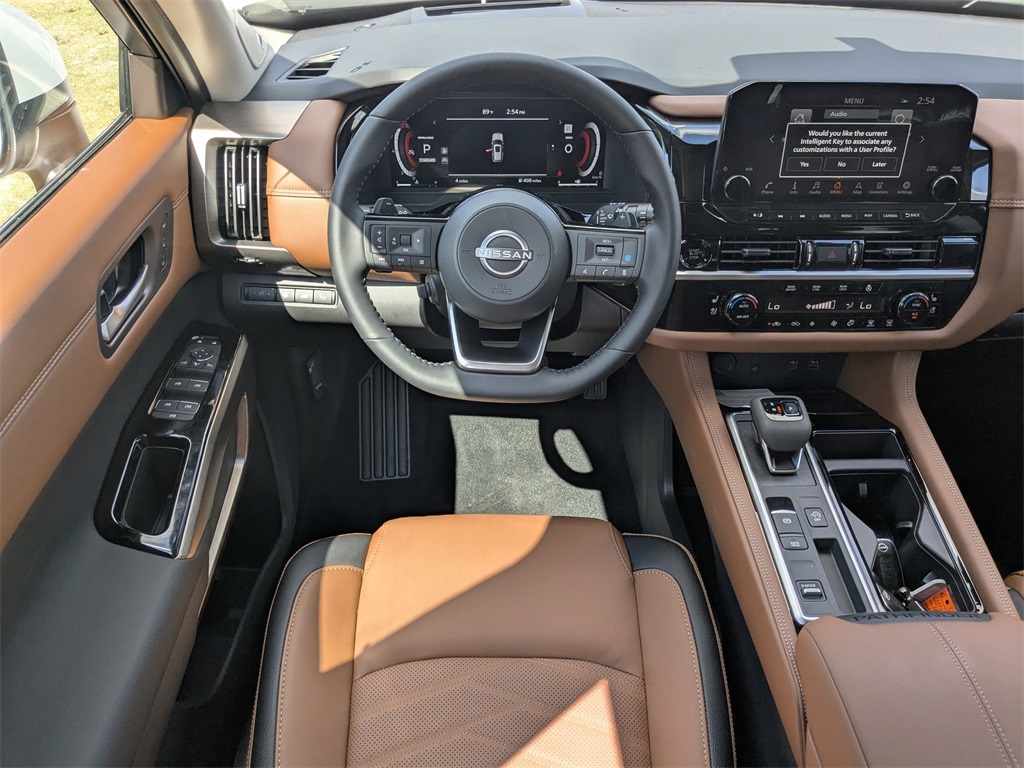 2025 Nissan Pathfinder Platinum photo 15