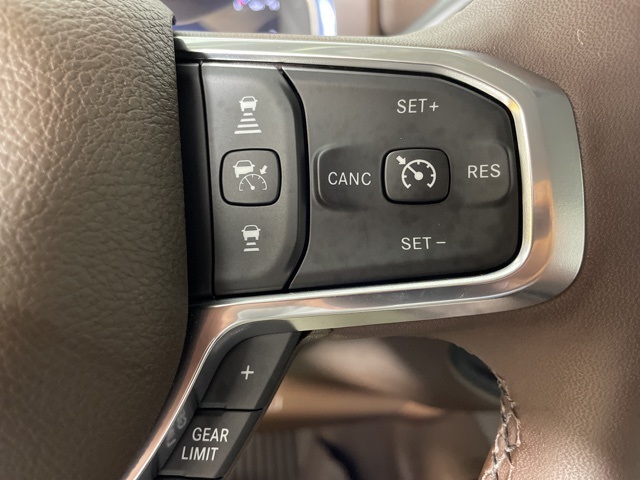 2025 Ram 2500 Laramie photo 23