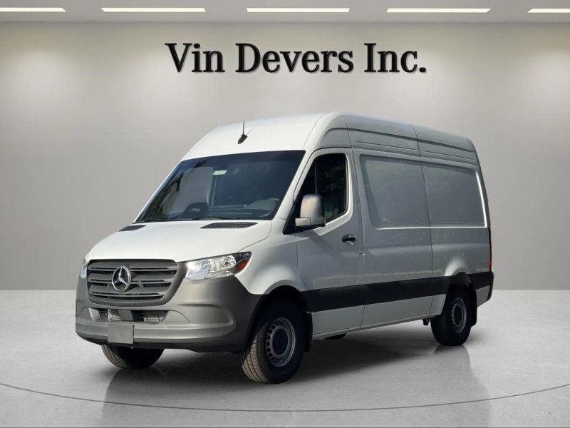 2025 Mercedes-Benz Sprinter Cargo Van Base's photo