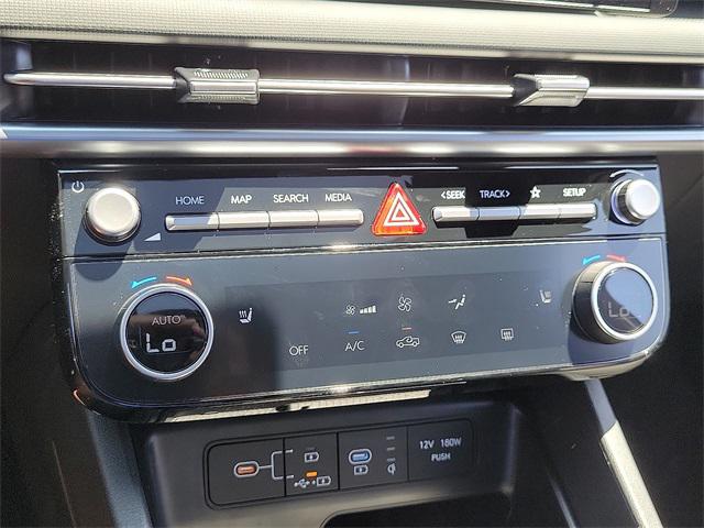 2025 Hyundai Santa Cruz SEL Activity photo 13