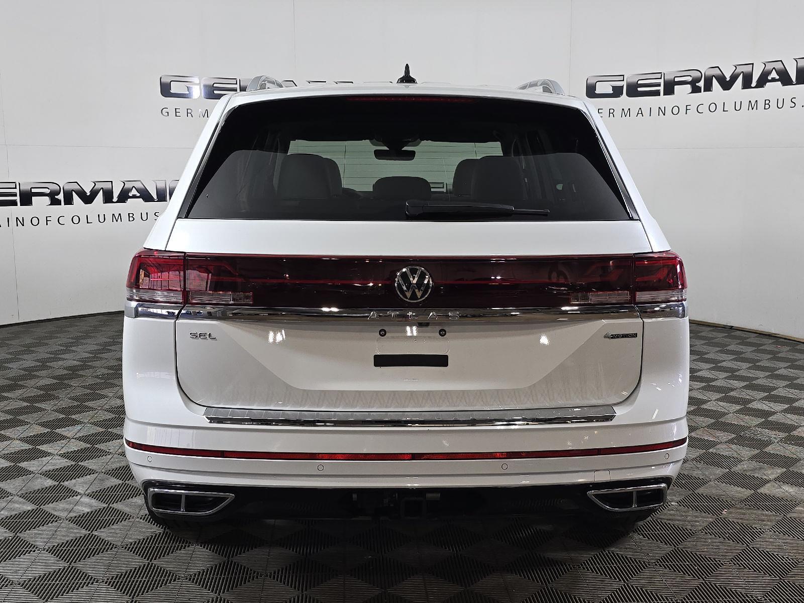2024 Volkswagen Atlas SEL Premium R-Line photo 6