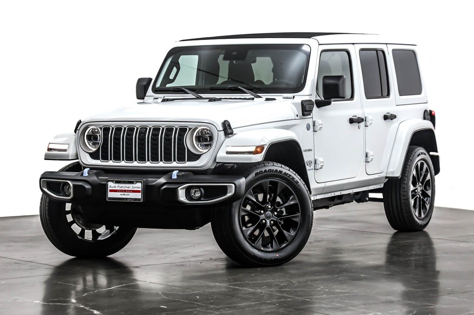 2024 Jeep Wrangler 4xe Sahara 4XE's photo