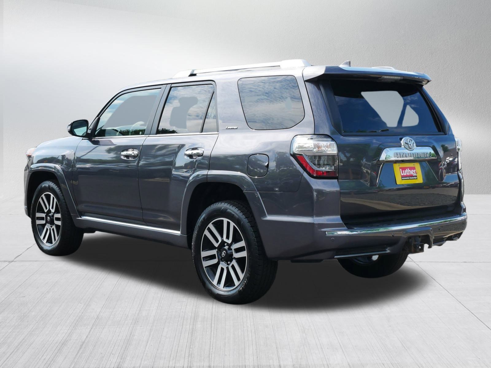 2022 Toyota 4Runner Limited photo 3