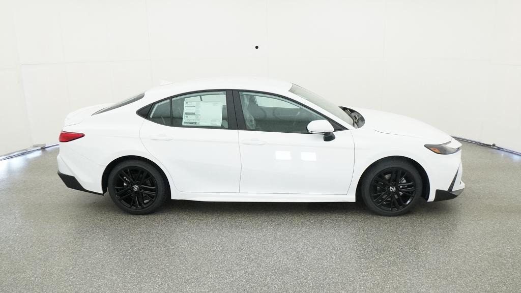 2026 Toyota Camry SE photo 21