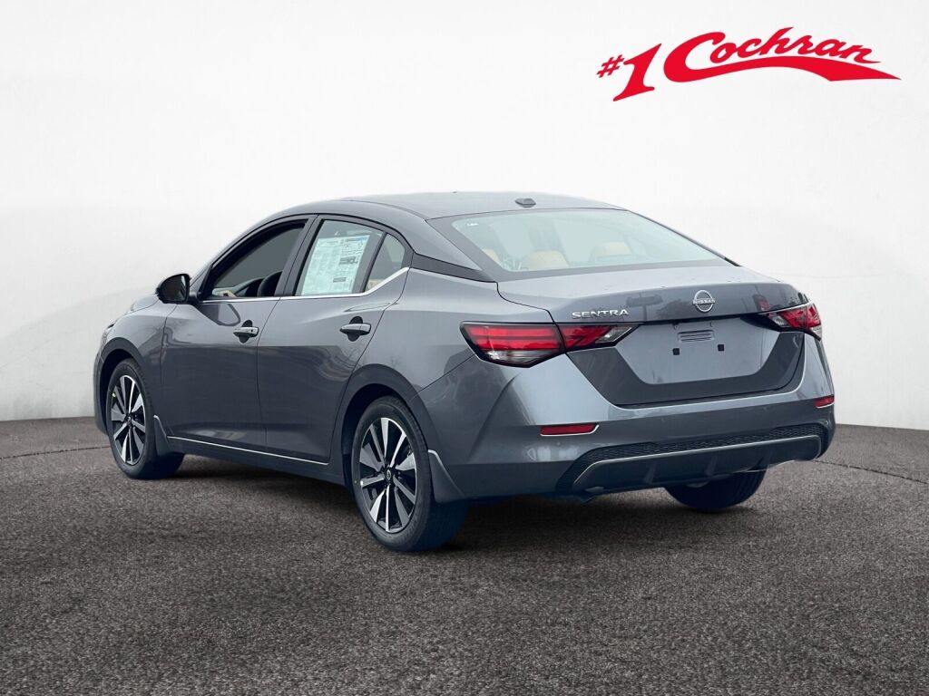 2025 Nissan Sentra SV photo 4