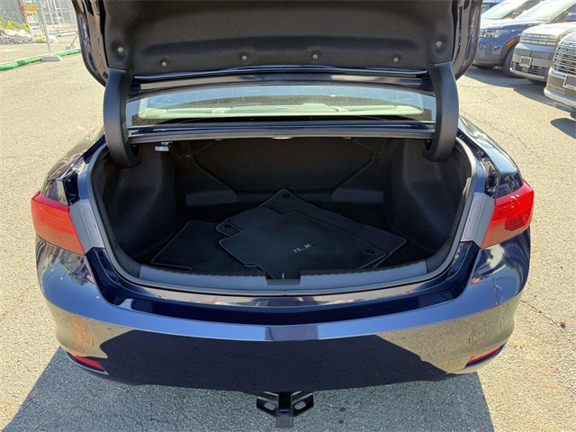 2013 Acura ILX 2.0L Technology photo 29