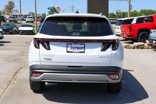 New 2025 White Hyundai Limited image 4